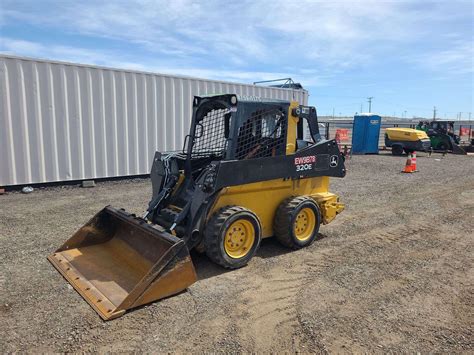 Used John Deere 320E Skid Steers for Sale (12 listings)